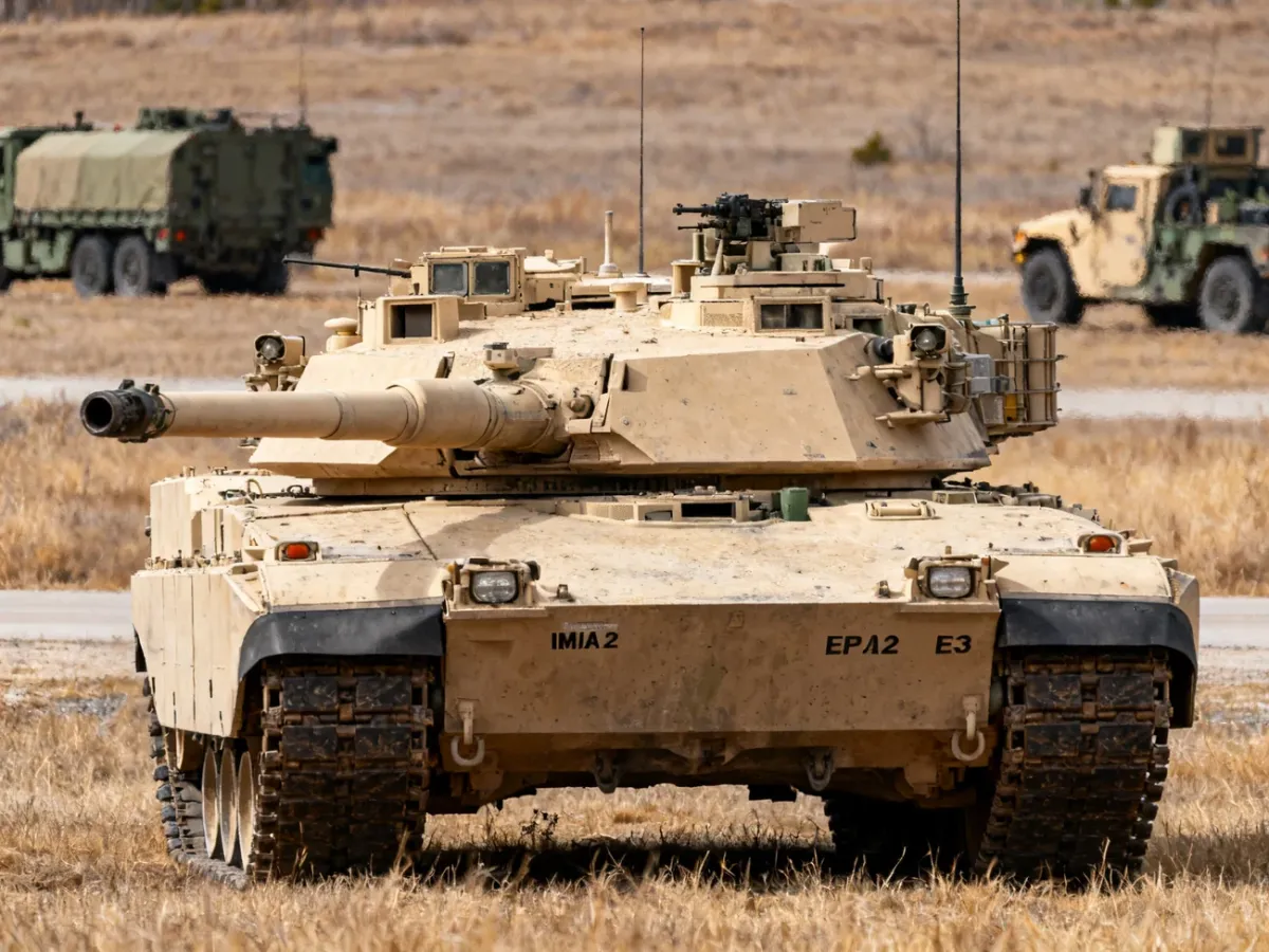 Czołg M1A2 SEPv3 Abrams na poligonie